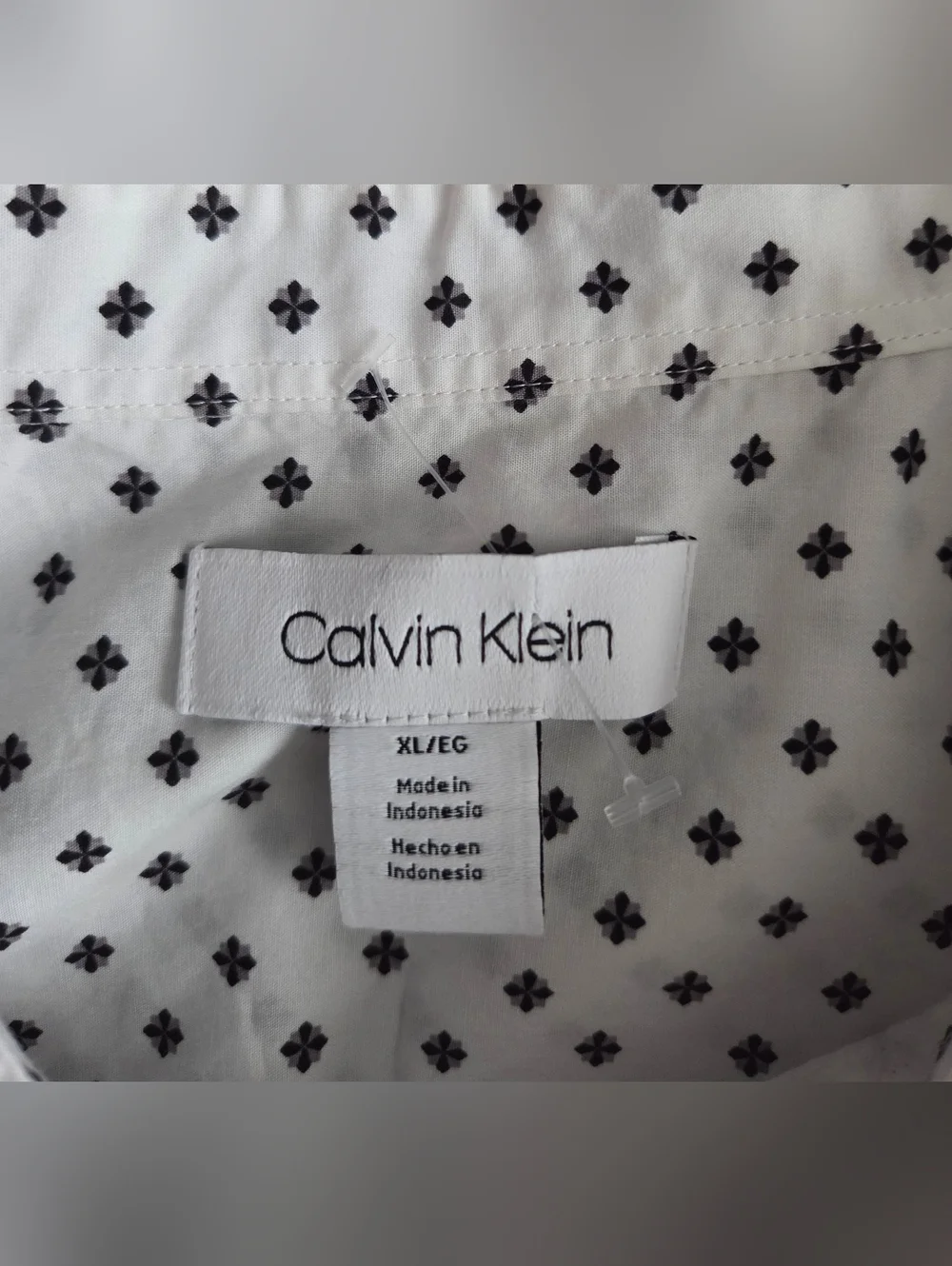 Calvin Klein Men's Short-Sleeve White Dot-Print Button Shirt Size XL - Picture 12 of 14